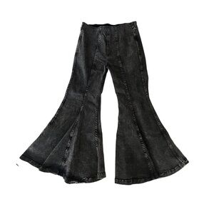 NWT Boho 70s Festival Western Indie Cropped Black Acid Wash Bell Bottom Jeans